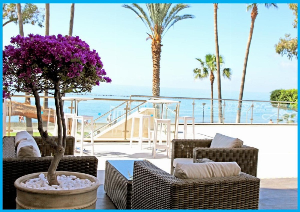 Poseidonia Beach Hotel Image 40